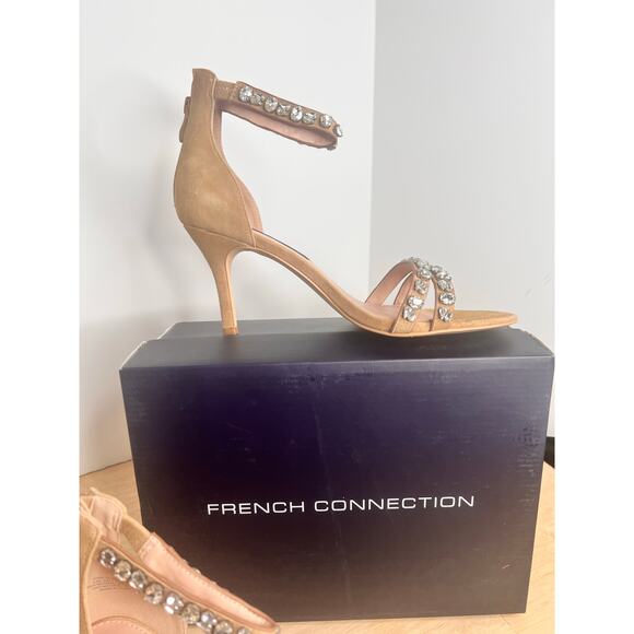 French Connection Leon Suede Jewel Heeled Dress Sandals Mocha Women's US 9 NWT - Picture 3 of 6